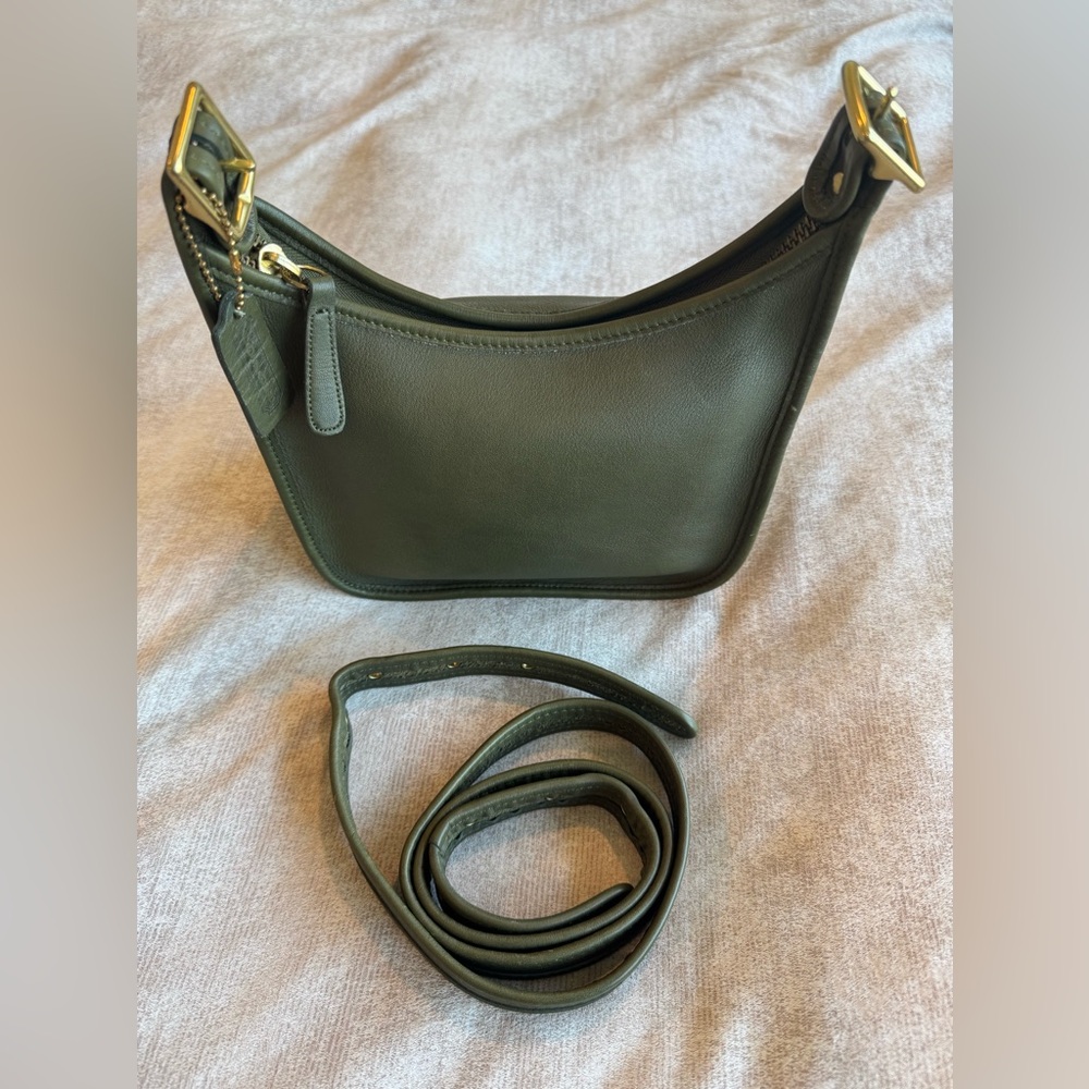 Vintage Coach Janice’s Legacy 9950 - Olive Green